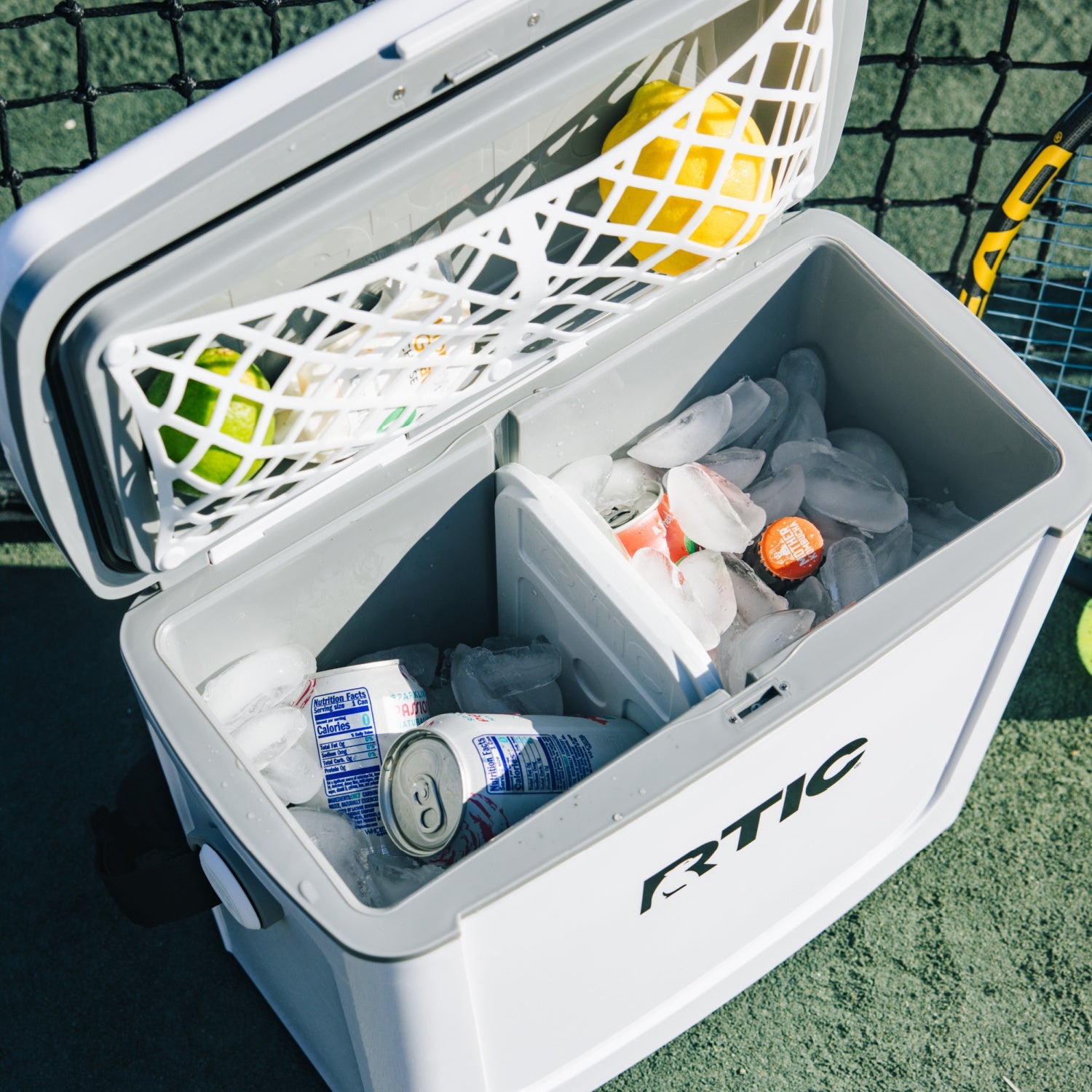 16 QT Road Trip Cooler